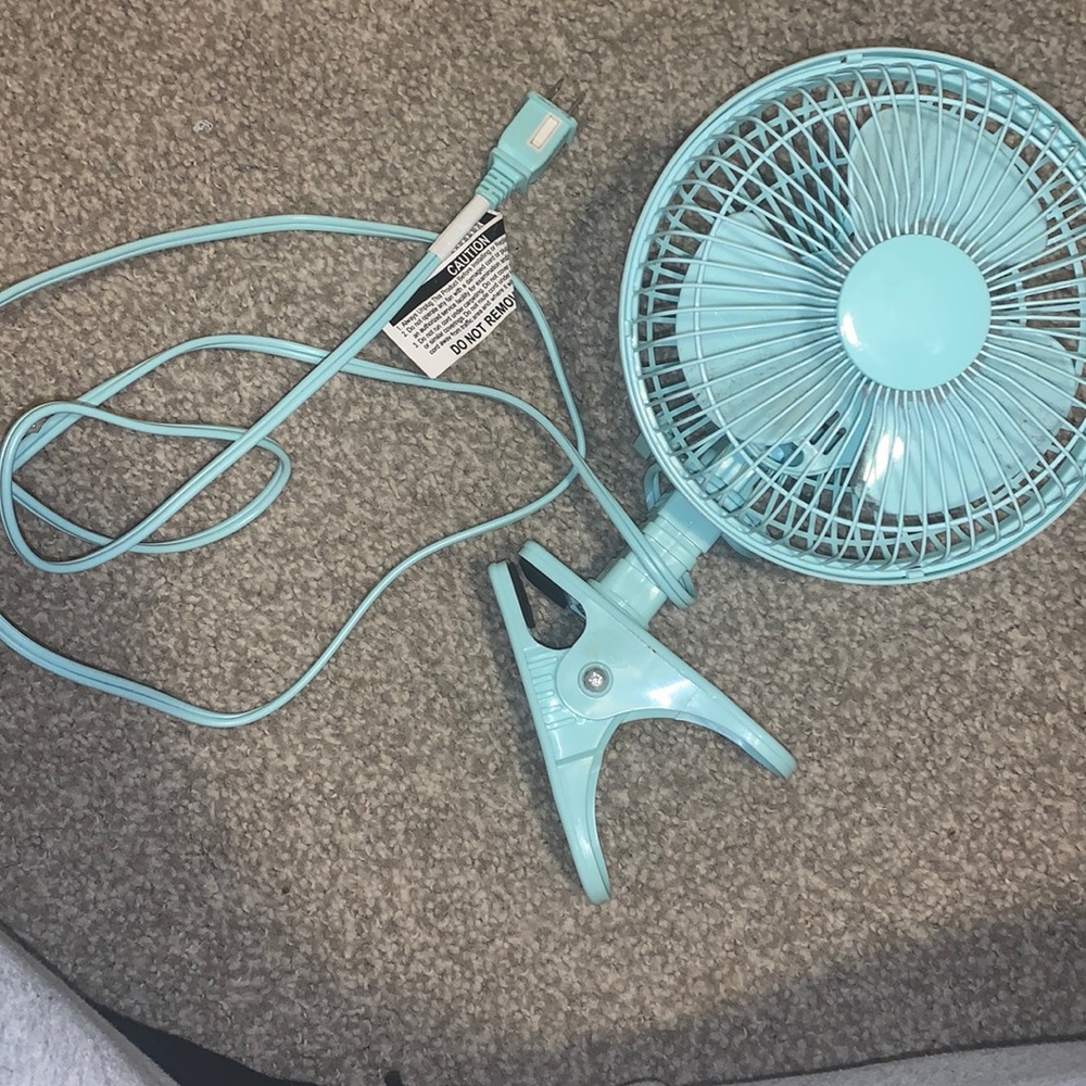 clip on fan